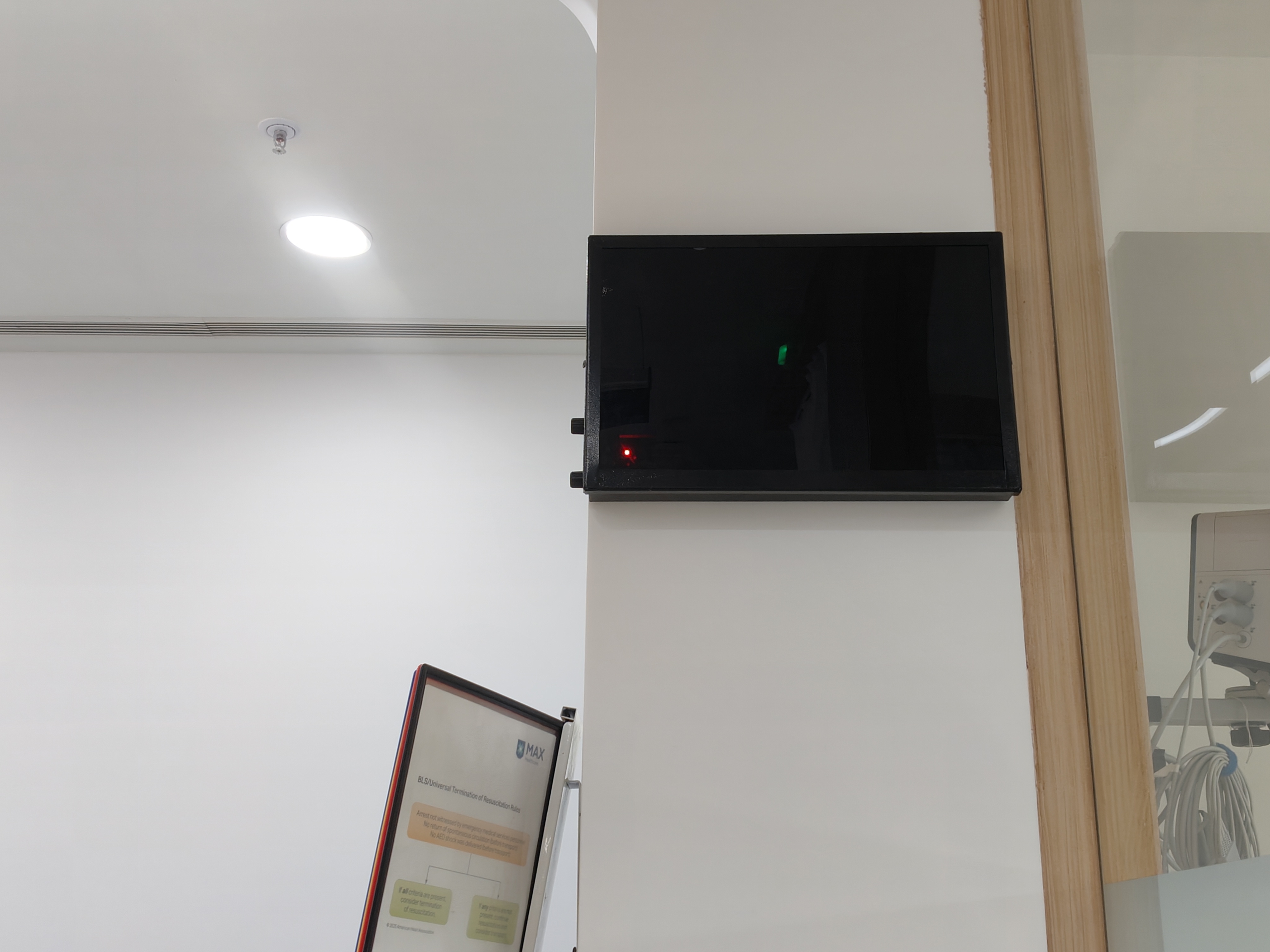 Signal-Based Display Unit